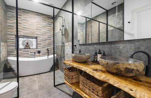 East Albury House | Ananda Cottage, pure bliss... - Beautiful three bedroom, two bathroom home