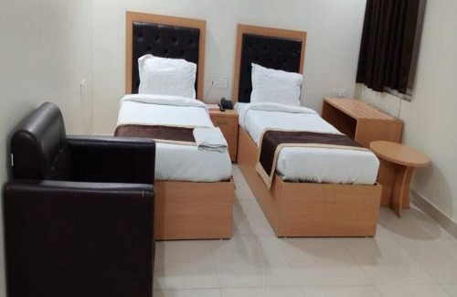 Indira Nagar Hotel | Ananda Inn