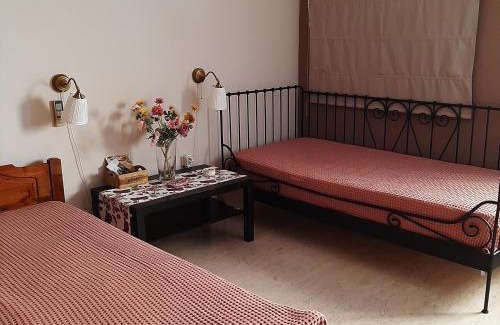 Monemvasia Bed & Breakfast | Anatoli Studios