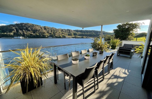 Millbrook House | Ancarva - Contemporary Waterside Holiday Retreat
