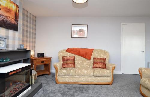 Ardrishaig Apartment | Anchor View