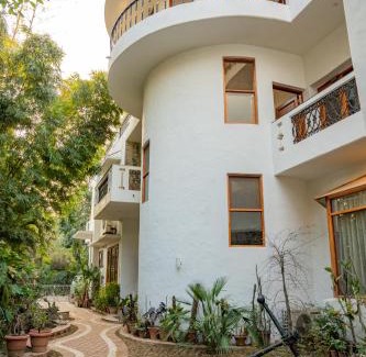 Kishangarh Bed & Breakfast | Anchorage 42