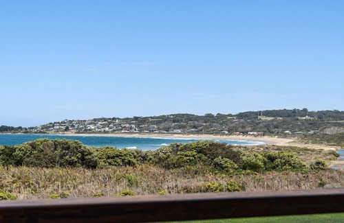 Apollo Bay House | Anchorage - rare property on ocean side of the Great Ocean Road