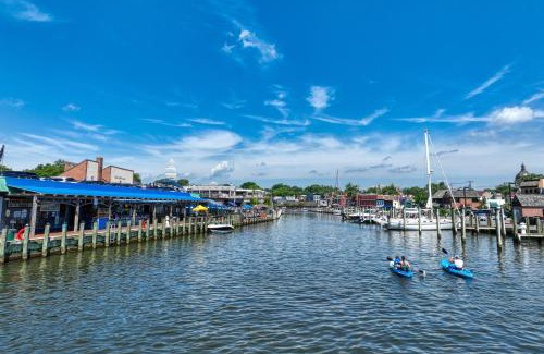 Historic District House | Anchors Aweigh