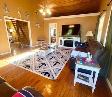 Cub Run House | Anchors Landing at Nolin Lake