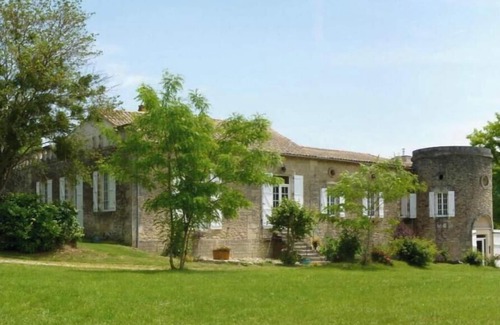 Lamothe-Landerron Apartment | Ancien Haras de la Tour - Chambre de la Vallée