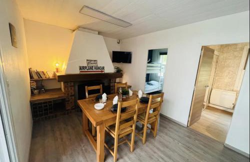 Moree House | Ancienne Cabane au bord du Loir