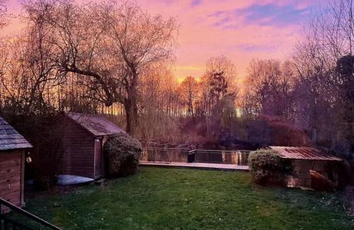 Moree House | Ancienne Cabane au bord du Loir