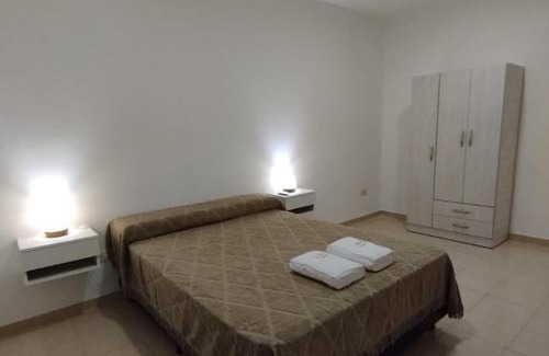 Colon Apartment | ANDRADE- Primer Piso