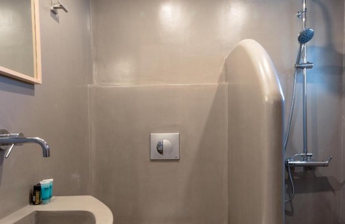 Paleopolis House | Andros Blue