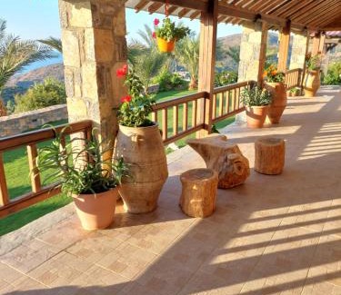 Pefki Apartment | Anemomylos House