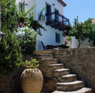 Poros Villa | Anemone Residence