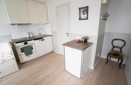 Ljungskile House | Anfasteröd Gårdsvik - Badstugorna