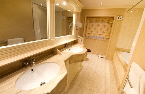 Grantham Hotel | Angel & Royal Hotel