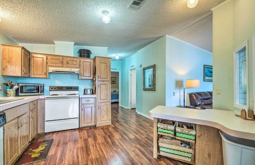 Homosassa House | Angler's Getaway: Homosassa Home w/Boat Dock!