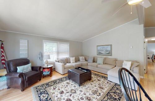 Rehoboth Beach House | Angola By The Bay - 23437 Marina Dr E