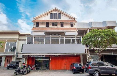 Gubeng House | Angs residence
