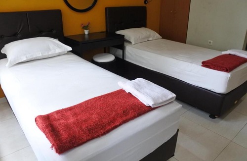 Surabaya Bed & Breakfast | Anjani Bed and Breakfast