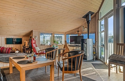 Hvalpsund House | "Anline" - 600m to the inlet by Interhome
