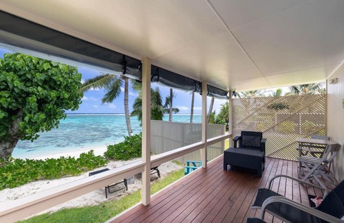 Tapere of Vaimaanga House | Ann's Island Beach Studio