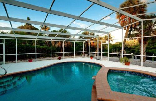 Anna Maria House | Anna Maria's Finest