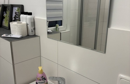 Wiesbaden Apartment | Anna`s Ferienwohnung im Schönen Frauenstein
