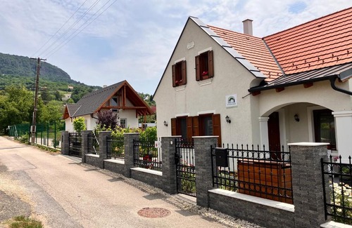 Badacsonytordemic Apartment | AnnApartman