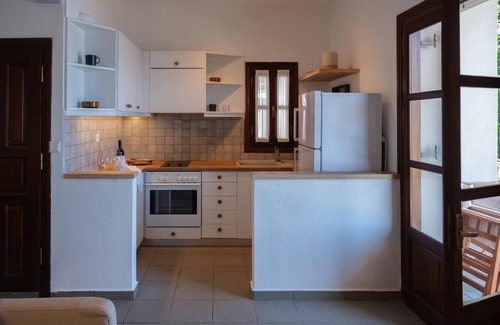 Zagora-Mouresi Villa | Anna’s Horizon in Damouchari Villa with private access to the sea
