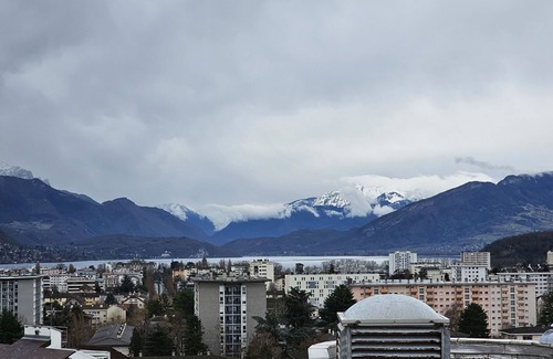 Novel Apartment | Annecy, Lumineux Triplex 5 Lits Avec Toit Terrasse Surplombant lac et Montagnes