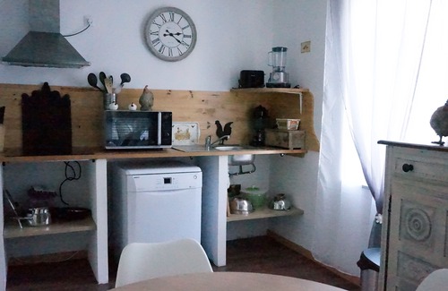 Bedarieux (ornac) Apartment | Annexe -apart n°4 studio. 2 persons with bed 140 x 190