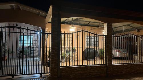 David House | Annys Party Home