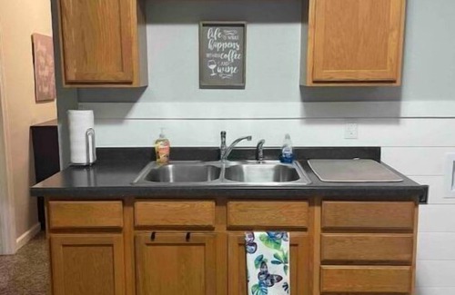 Anoka Apartment | Anoka 2 bedroom apt. in Historical Victorian House
