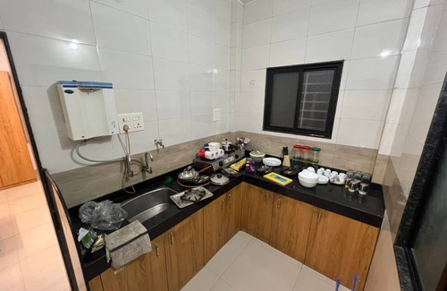 Kharadi Bed & Breakfast | ANS GUEST HOUSE KHARADI