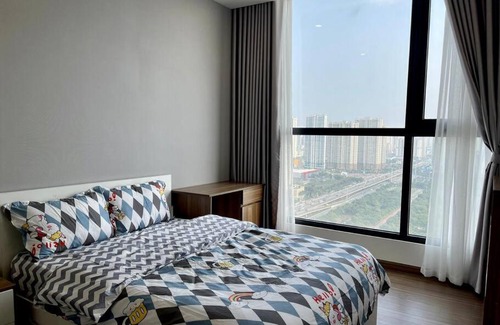 Tu Liem Apartment | Anstay 130m2 Bao Rộng 4 Ngủ Westpoint