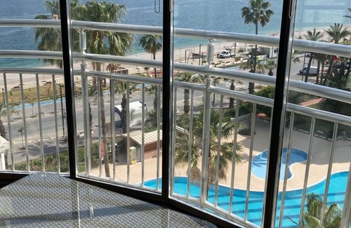 Konyaalti Condo | ★ANTALYA KONYAALTI BEACH ★ POOL ★ APARTMENT ★