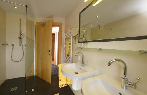 Buchau Apartment | Antares am See