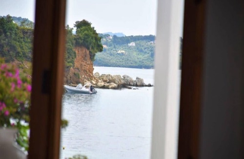 Achladies Apartment | Anthi's Villa Summary