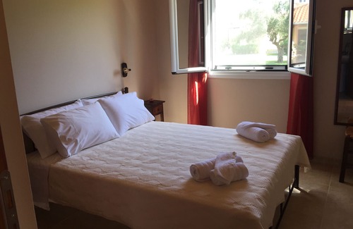 Lepreo Bed & Breakfast | AnthosGuestHouses in Kakovatos
