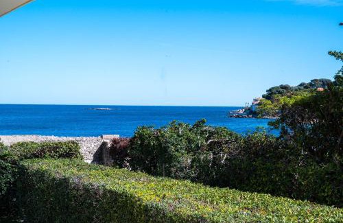 Cap-d'Antibes Apartment | Antibes Salis - Sea View - 4 People