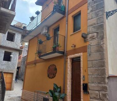 Motta Camastra Apartment | Antico Borgo - A due passi dalle Gole Alcantara