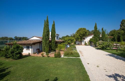 Aquino Bed & Breakfast | Antico Casale Spezia Pelagalli