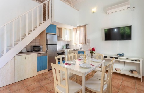 Kounopetra Villa | Antigoni Beach House