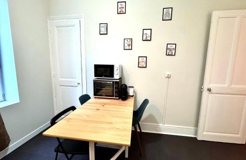Quartier Chorier-Berriat Apartment | Antoine T2- 2 min Gare- Paisible
