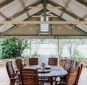 Erudgere House | Anton Pavilion - Cheerful Country Solace in Mudgee