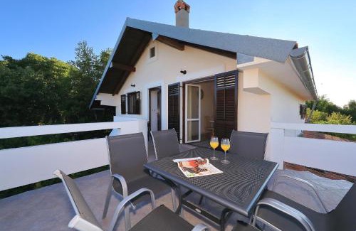 Puljane House | Antona