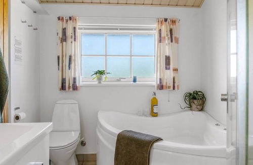 Lokken House | "Anya" - 650m from the sea by Interhome