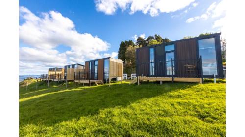 Kawaha Point House | Aorangi Peak Cabins 4 by Tiny Away