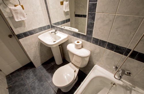Downtown Santiago Apartment | AOS General Baquedano