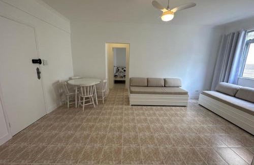 Jardim Belmar Apartment | Ap 1! Super aconchegante, apenas 250 metros da praia da Enseada!