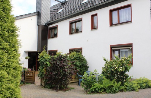 Lichtenhain Apartment | Apartment garden view in Saxon Switzerland - quiet location with WiFi